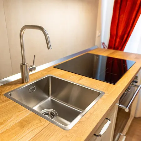 Vista Canale, 4 Ospiti, 2 E 2 Bagni 公寓 *